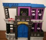 Batman movie toy gotham city Jail