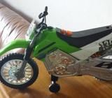 Toy motorcycle that runs with lights and sound