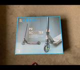 Kids scooter hardly used - good condition