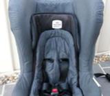 Britax Safe-n-Sound Compaq Car Seat