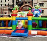 kids dream land jumping castle