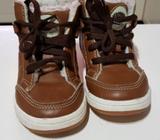 Baby toddler boy shoes size 4-5 (almost new)