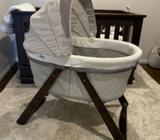 Ingenuity Foldaway Deluxe Wood Rocking Bassinet Carrington