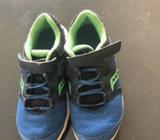 Saucony trainers size 1M US 13UK great condition