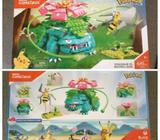 Venusaur vs. Beedril Mega Construx. (645 pieces)