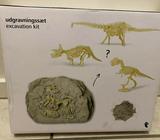 Dinosaurs excavation kit unopened