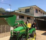 2305 John Deer 200CX Loader