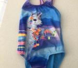 Kids size 4 swimmers