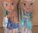 FROZEN DOLLS SET STILL AVAILABLE 