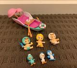 Twozies boat playset