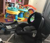 Savvi pram and britax capsule