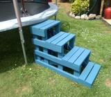 Trampoline steps