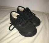 Infant Vans size 6US, black