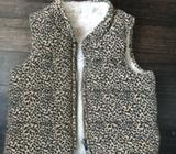 Seed leopard vest size 1-2