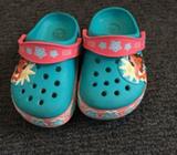 Light up Moana crocs size 6 toddler