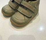 Bobux timber boot vintage Olive size 21 EU