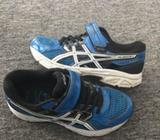Kids ASICS pre contend 3