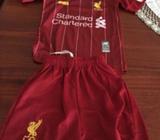 KIDS LIVERPOOL FC KIT