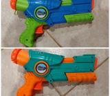 HydroTag Water Blasters