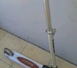 Razor scooter red for 5-6 year old