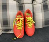Kid footy shoes