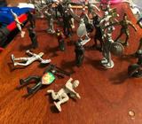 24 Medi-Evil plastic figures