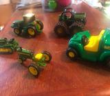 5 John Dere Diecast Vehicles