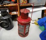 Vintage Railway lamp come with burner cant see any make name