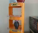 BIC lighter display