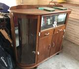Side board in good condition