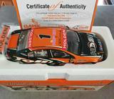 1:18 HSV Dealer Team 2007 V8 Supercar
